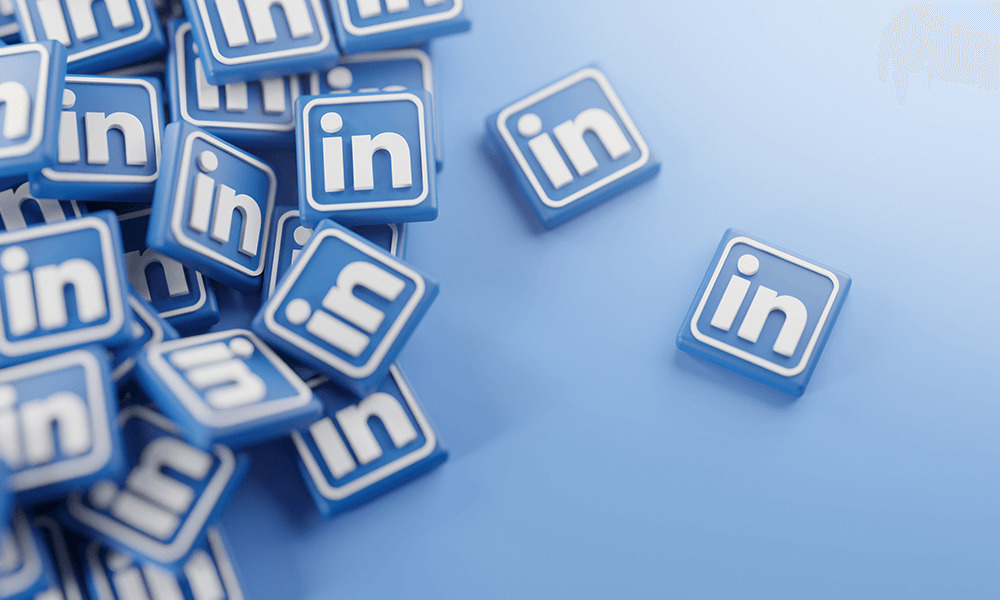 4 Powerful LinkedIn Features You Should Know About Right Now